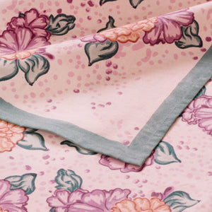 Floral table cloth with green hem